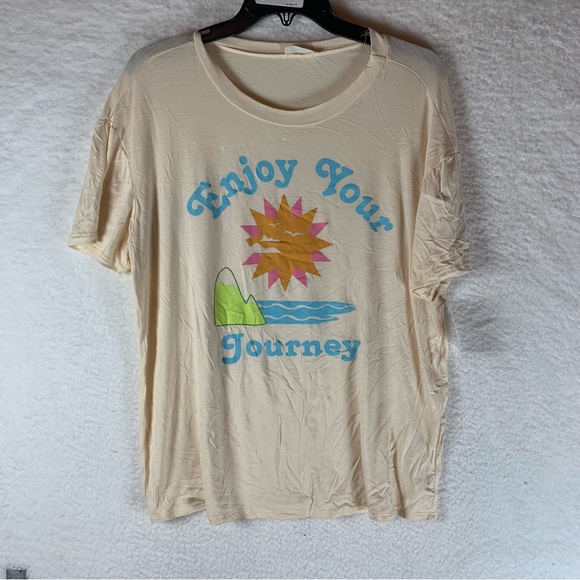 Wst Cst Womens T-Shirt Enjoy Your Journey Ivory Short Sleeve Stretch M‎ New 5950 - Picture 1 of 7